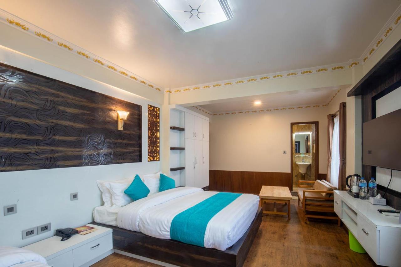 Hotel Himalayan Glacier Nagarkot Bagian luar foto