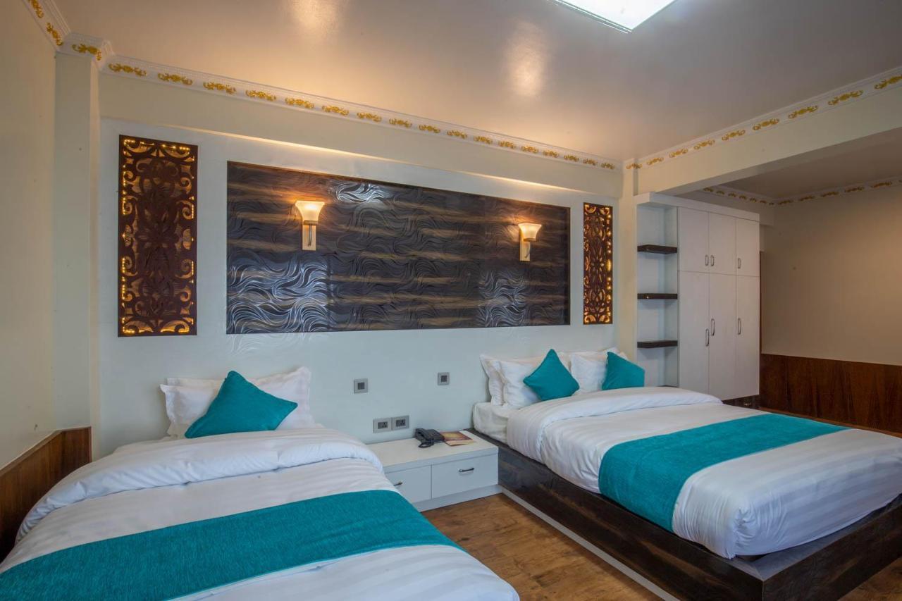 Hotel Himalayan Glacier Nagarkot Bagian luar foto