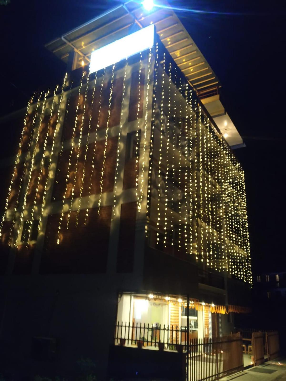 Hotel Himalayan Glacier Nagarkot Bagian luar foto